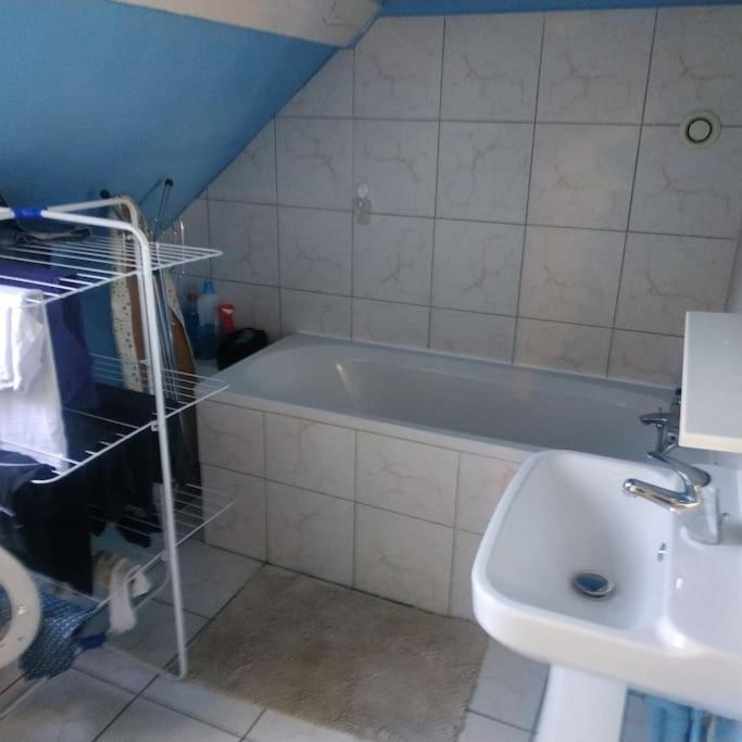 Entre Vigne Et Riviere Apartment Ecuelles  ภายนอก รูปภาพ